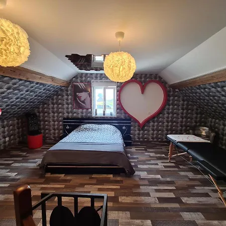 招待所 L Evasion Secrete